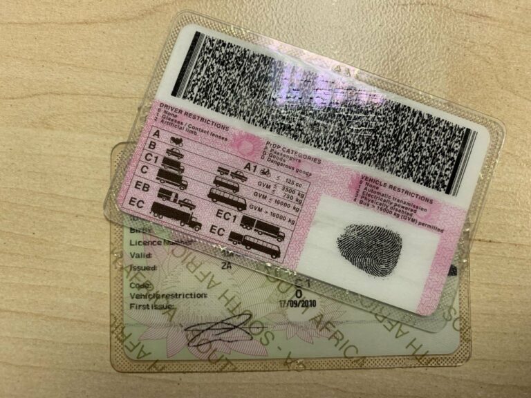 web_photo_licence_121120